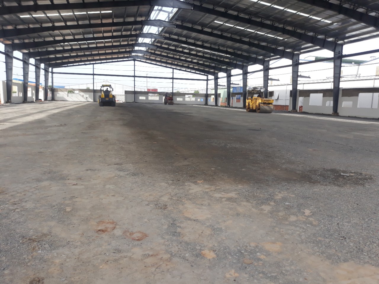 THI CÔNG NHÀ XƯỞNG VIỆT HỒ TÚ 1