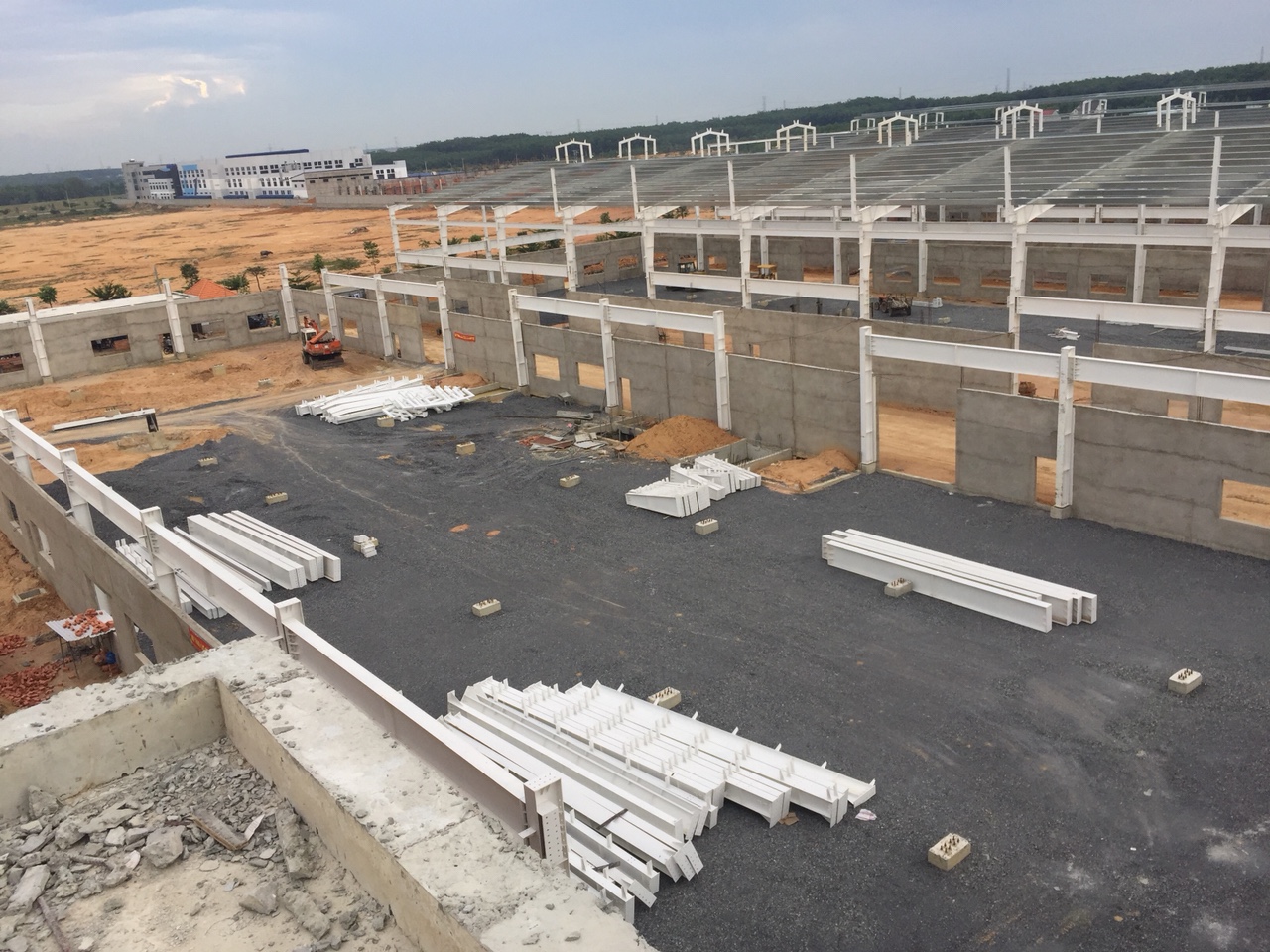 THI CÔNG NHÀ XƯỞNG TOPLEAD