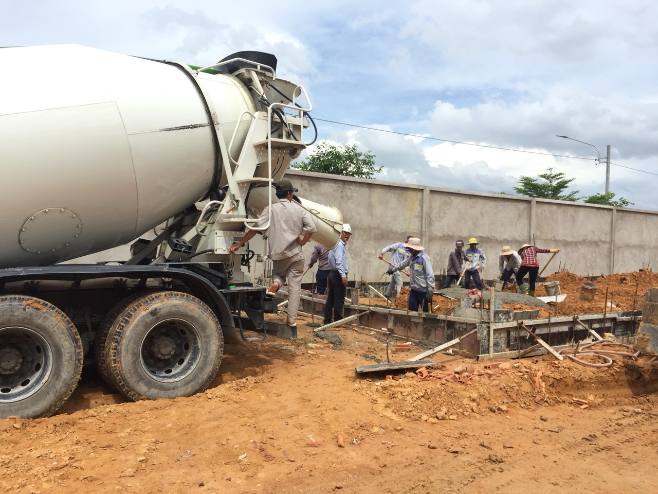 THI CÔNG NHÀ XƯỞNG TOPLEAD