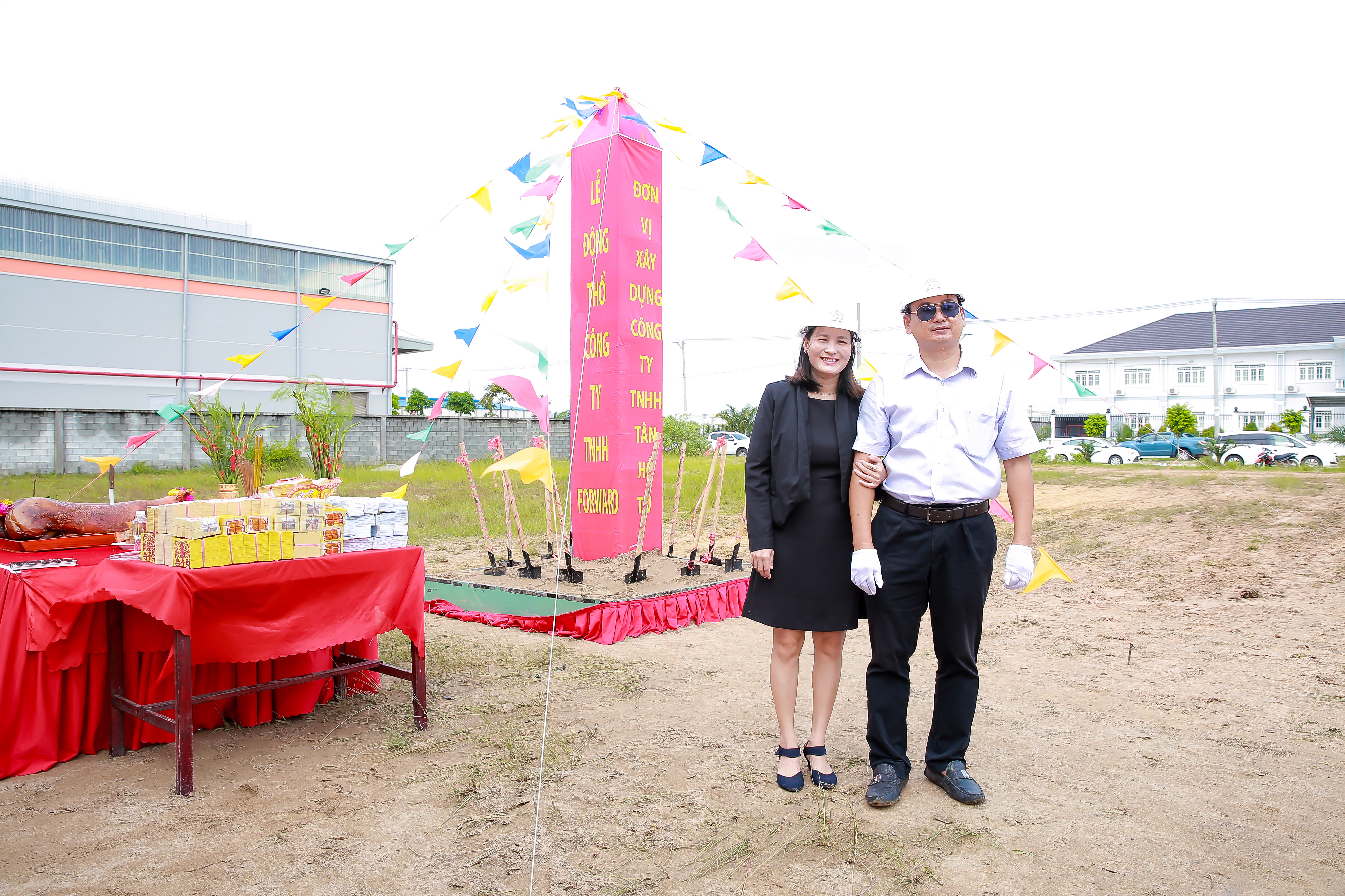 THI CÔNG NHÀ XƯỞNG FORWARD