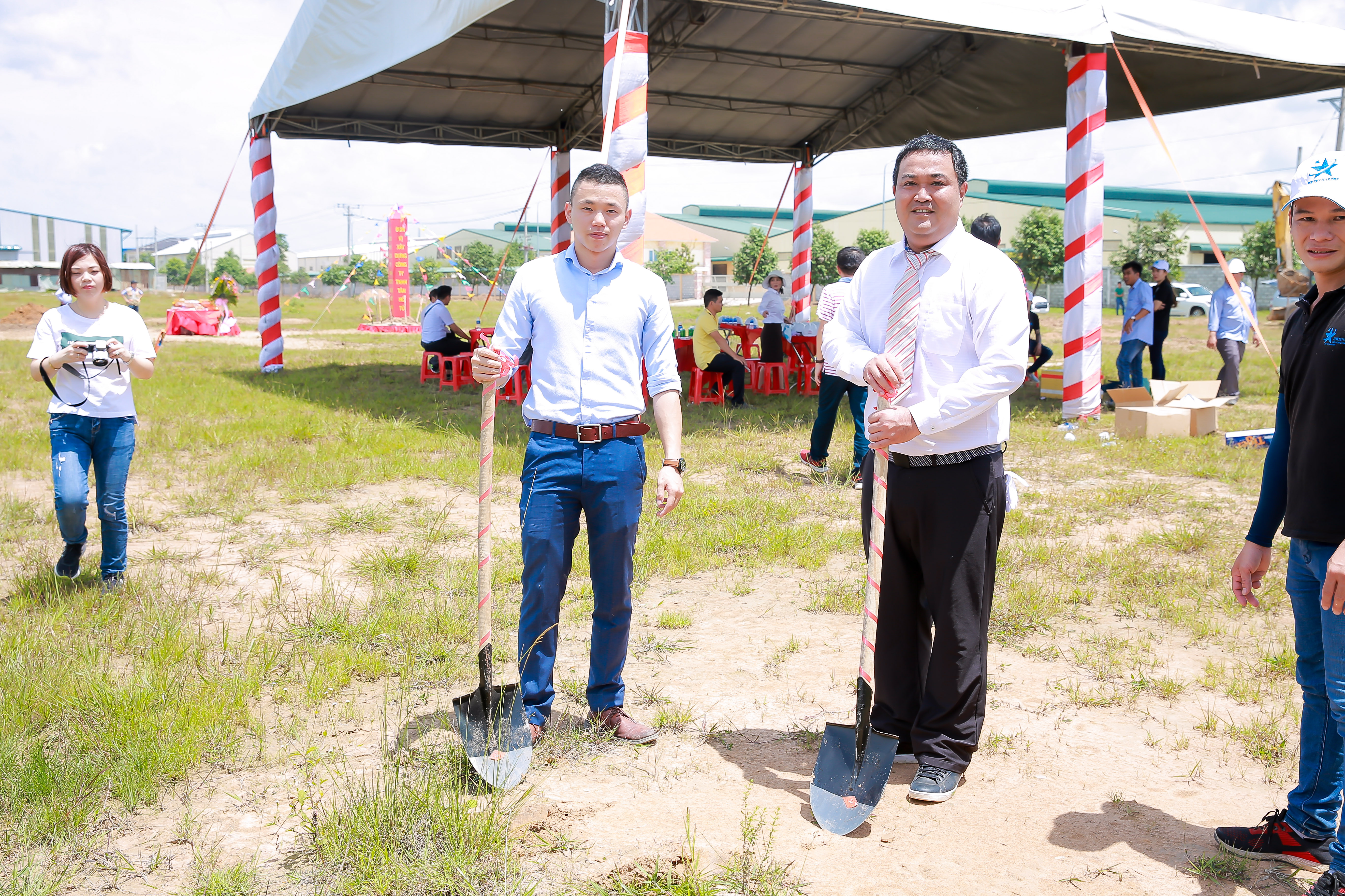 THI CÔNG NHÀ XƯỞNG PRFECT VALUE VIỆT NAM