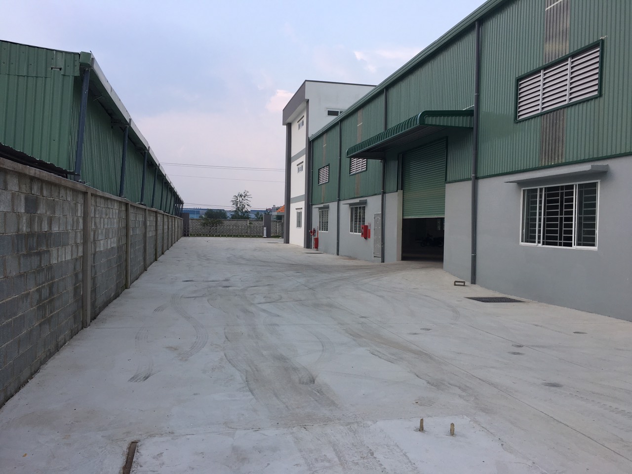 THI CÔNG NHÀ XƯỞNG PRFECT VALUE VIỆT NAM