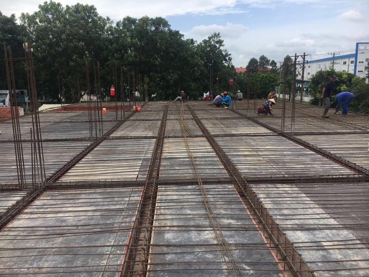 THI CÔNG NHÀ XƯỞNG PHÚ AN