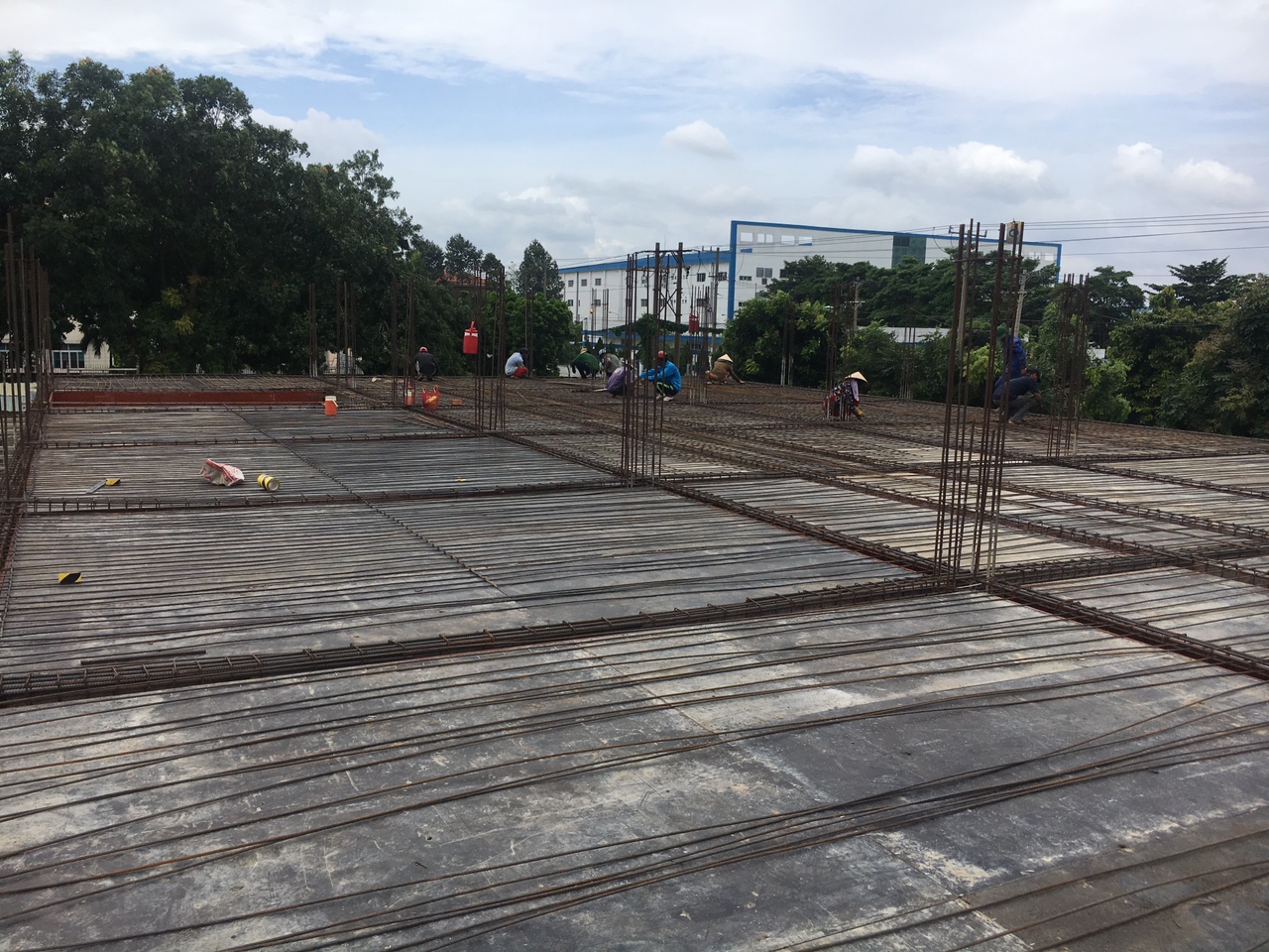 THI CÔNG NHÀ XƯỞNG PHÚ AN