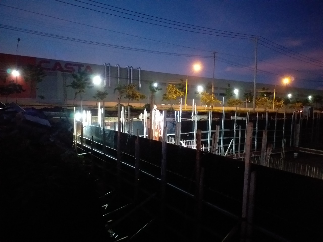 THI CÔNG NHÀ XƯỞNG DELTA- LONG KHÁNH